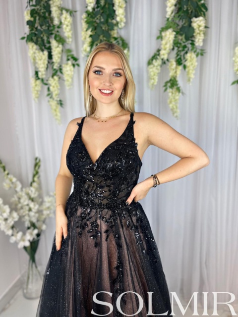 Sukienka PARADISE czerń z pudrowym różem Sukienka PARADISE czerń z pudrowym różem