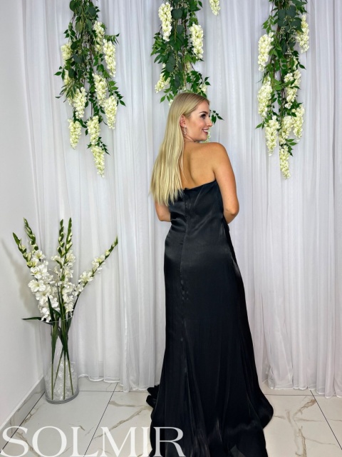 Sukienka premium BRINDOL czerń Sukienka premium BRINDOL czerń