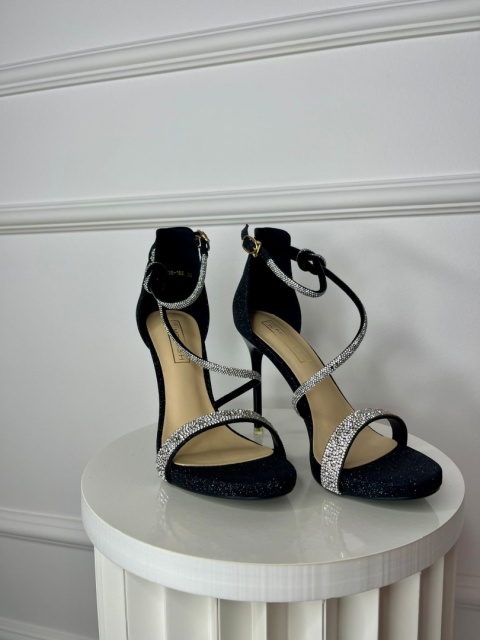 Sandały na szpilce MEX czerń Sandały na szpilce MEX czerń