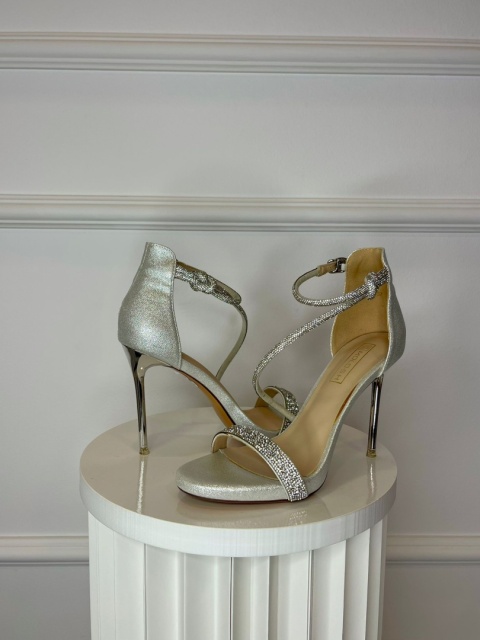 Sandały na szpilce MEX srebro Sandały na szpilce MEX srebro